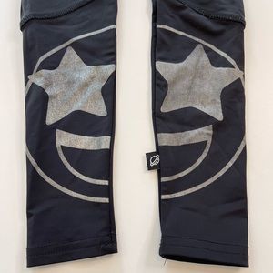 Terez Leggings Split Star Eyed Foil Print Black & Silver Girls Size Medium